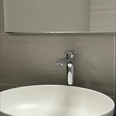 شقة Vico Ventitre 1 *